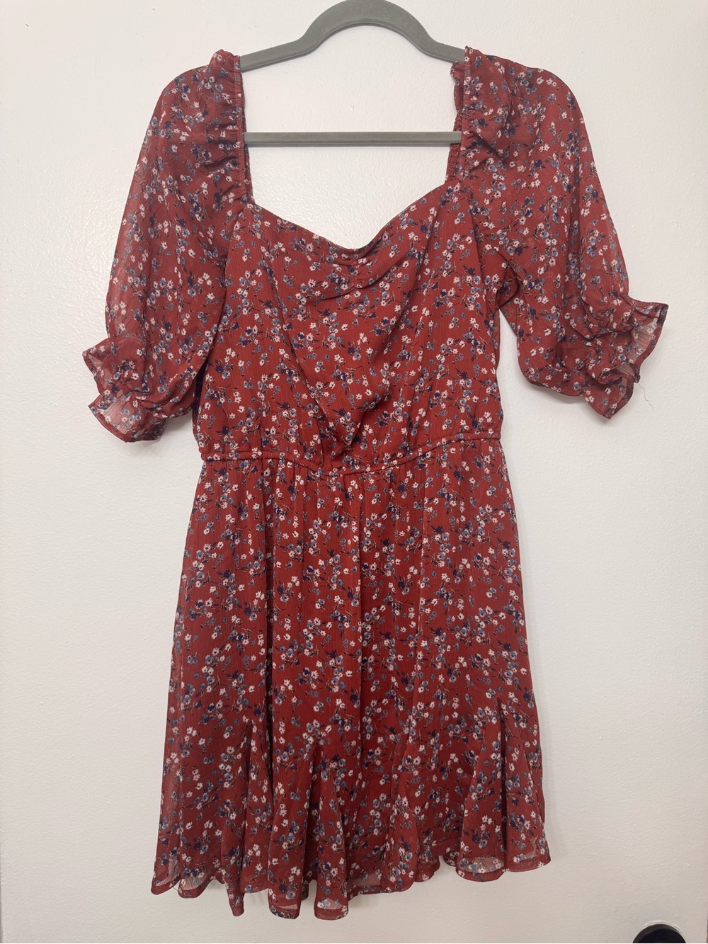 <Trixxi> Rust Red Floral Mini Dress with Puff Sleeves